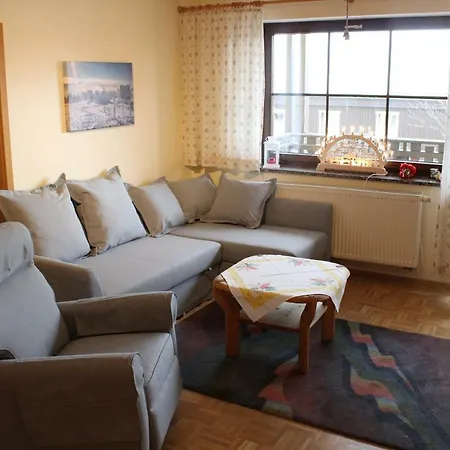 Korn Mit Tiefgarage Und Skiraum Oberwiesenthal