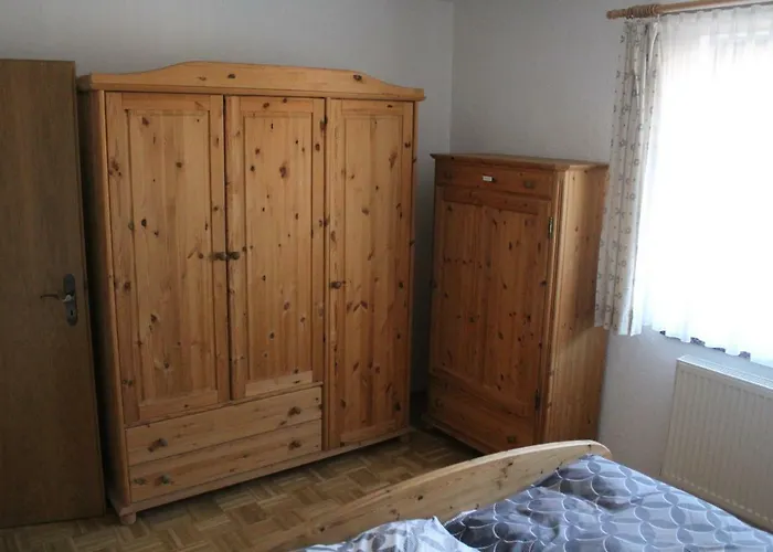 Korn Mit Tiefgarage Und Skiraum *